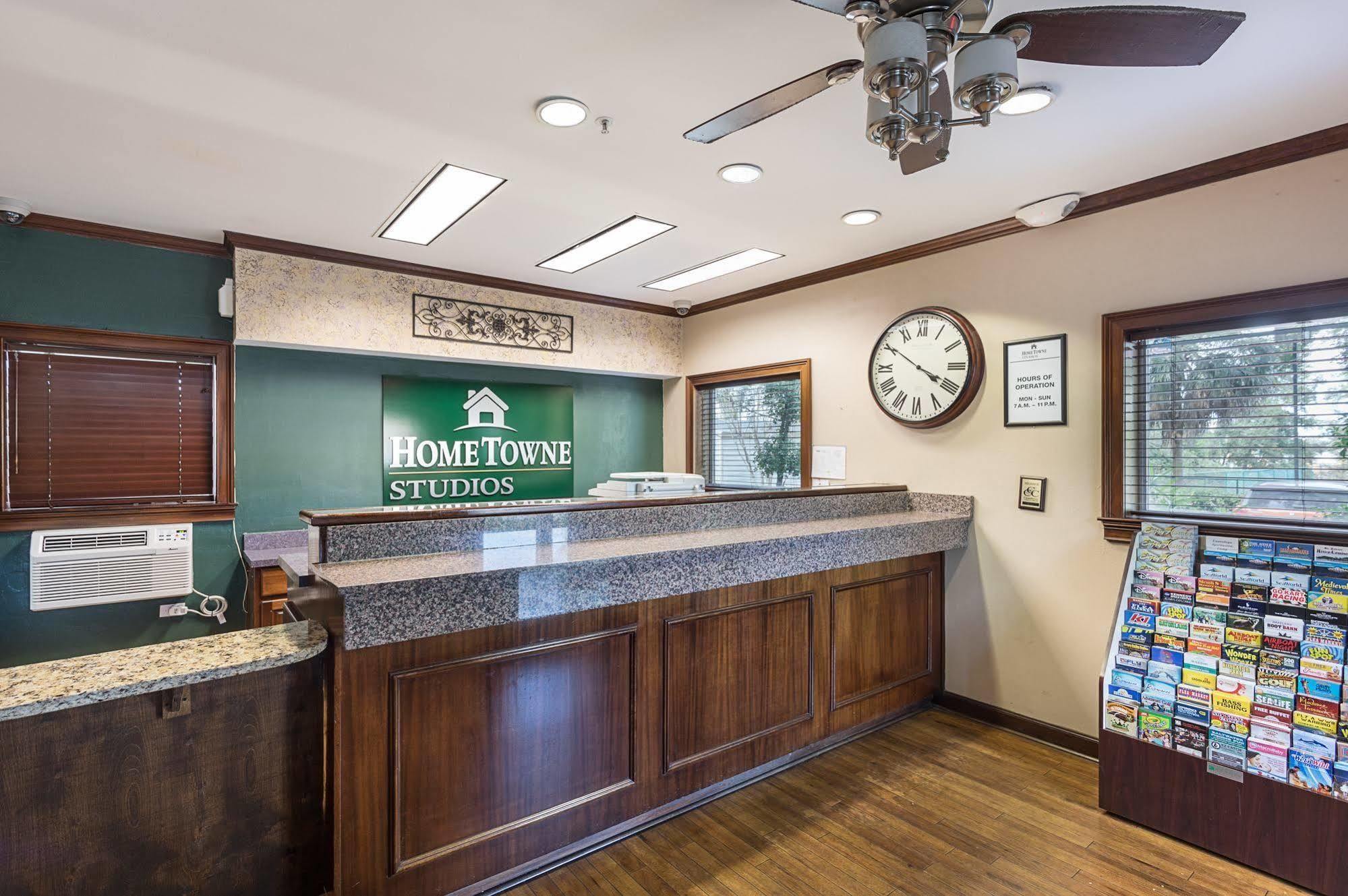 Hometowne Studios By Red Roof Orlando - Casselberry Εξωτερικό φωτογραφία